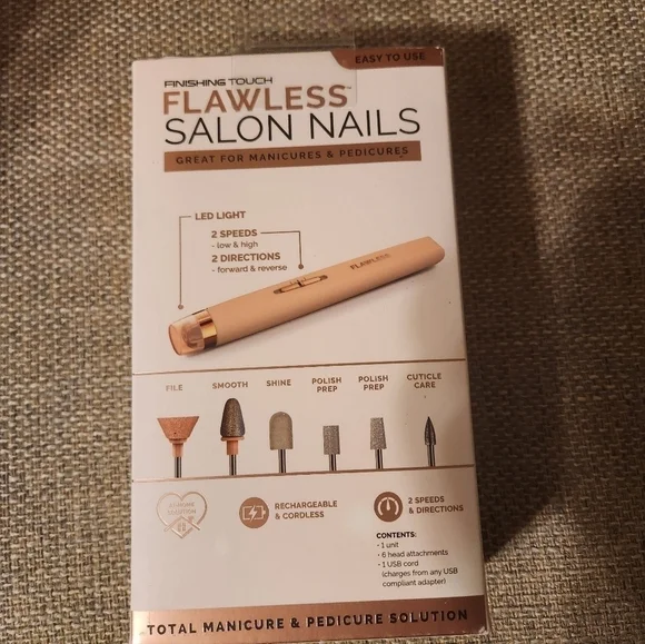 Manicure Pedicure set - Picture 3 of 4